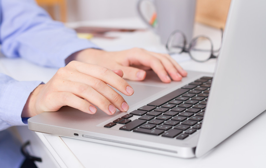 崇明律師的智慧：刑事案件勝訴可能性評估與合理預期提供