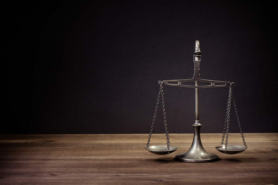 上海刑事律師揭秘：從輕減輕量刑的情節有哪些？