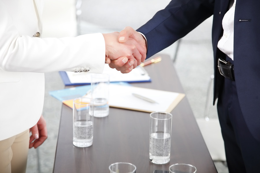 上海律師：應(yīng)對勞動仲裁結(jié)果不執(zhí)行的多元策略與深度剖析