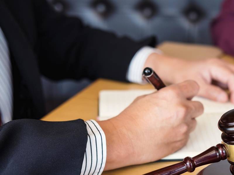 解析靜安律師事務所眼中的“當事人是否已經準備好支付律師費用？”