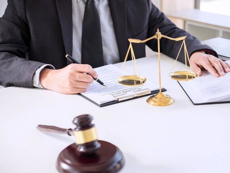 上海勞動仲裁律師解讀：休息日和法定節假日加班規定