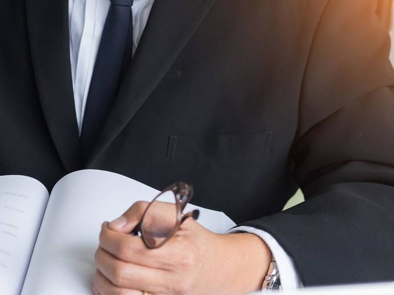 上海交通事故律師談交通事故后車輛挪動(dòng)的拍照取證要點(diǎn)